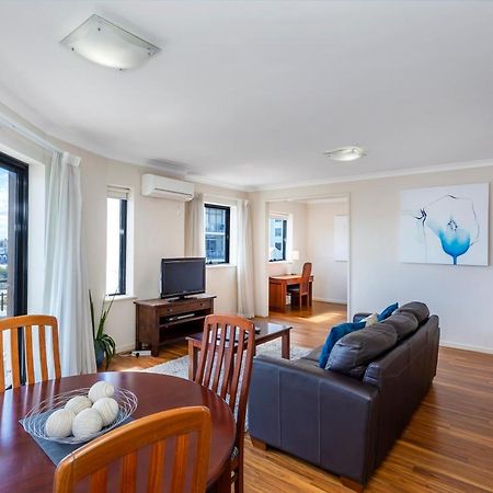 Perth West End Apartment 406 - Executive Escapes מראה חיצוני תמונה