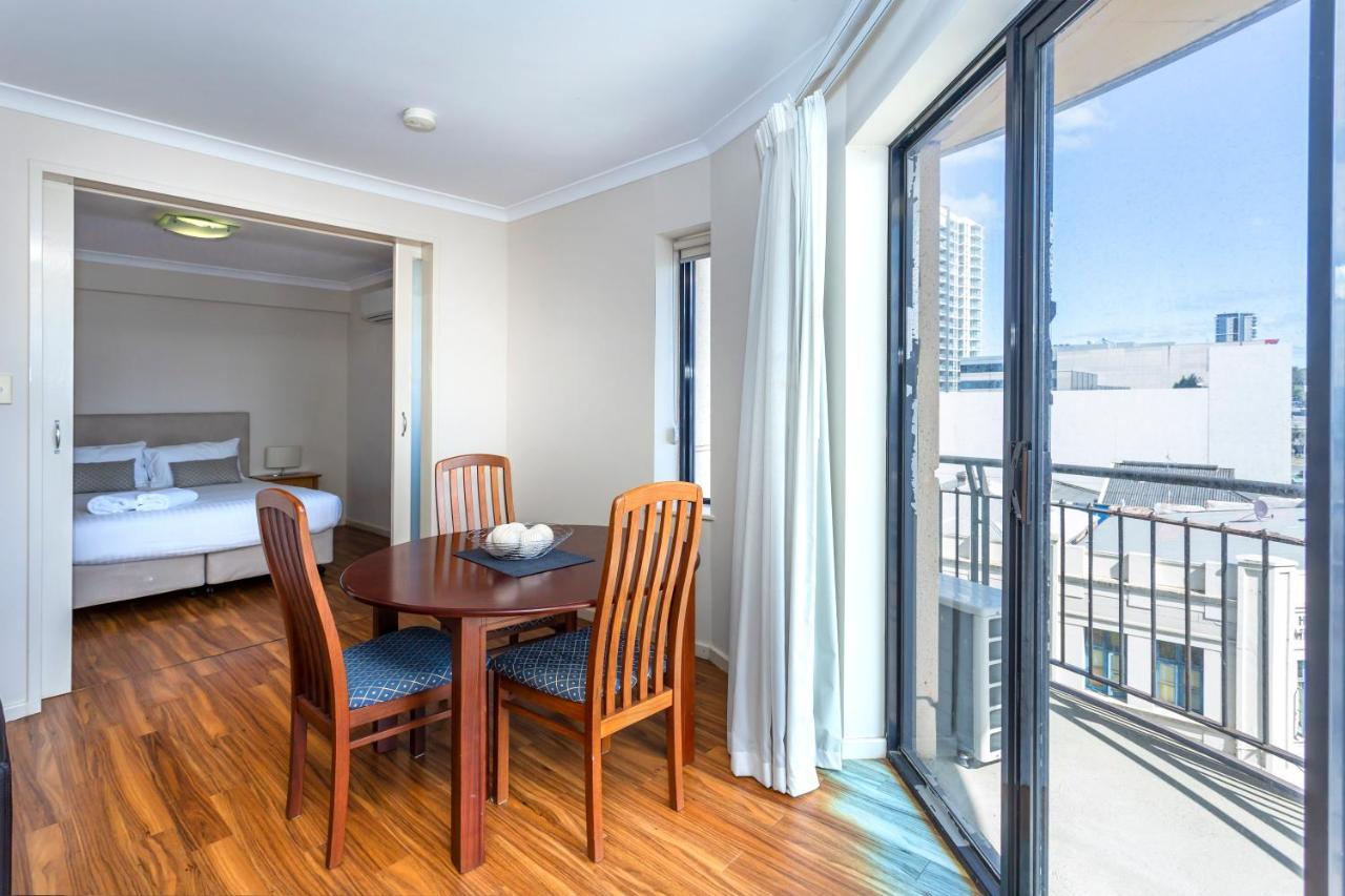 Perth West End Apartment 406 - Executive Escapes מראה חיצוני תמונה