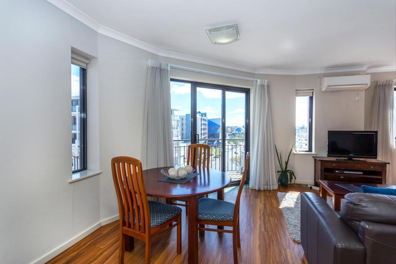 Perth West End Apartment 406 - Executive Escapes מראה חיצוני תמונה