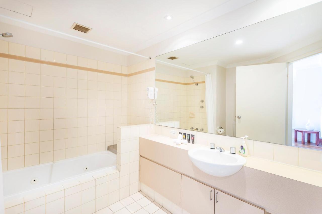 Perth West End Apartment 406 - Executive Escapes מראה חיצוני תמונה